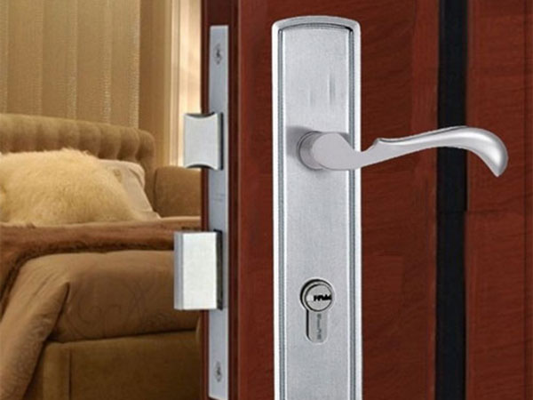 泉州汽車開(kāi)鎖服務(wù)電話