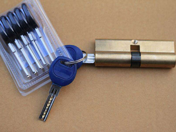 福州汽車配鑰匙公司