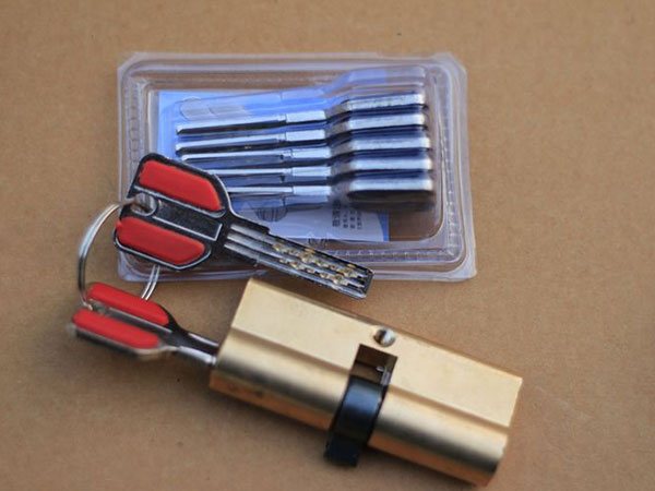 清遠專業(yè)開車鎖電話