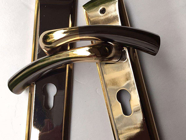 鎮(zhèn)江開汽車鎖公司